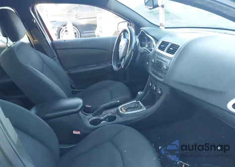 2013 Dodge Avenger Se из США, поврежденный, VIN 1C3CDZAB6DN575724